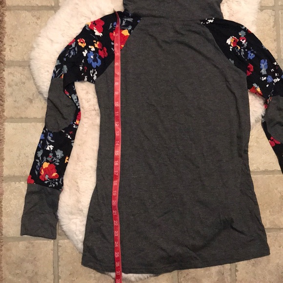 NWOT Hawthorne Collection Floral Funnel Neck Shirt - Picture 5 of 6